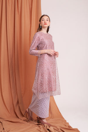 Ayla - Pink Baju Kurung Modern | Batik Skirt | Modern Kebaya | Tulle Kiara Official Ayla - Pink Baju Kurung Modern | Batik Skirt | Modern Kebaya | Tulle Kiara Official